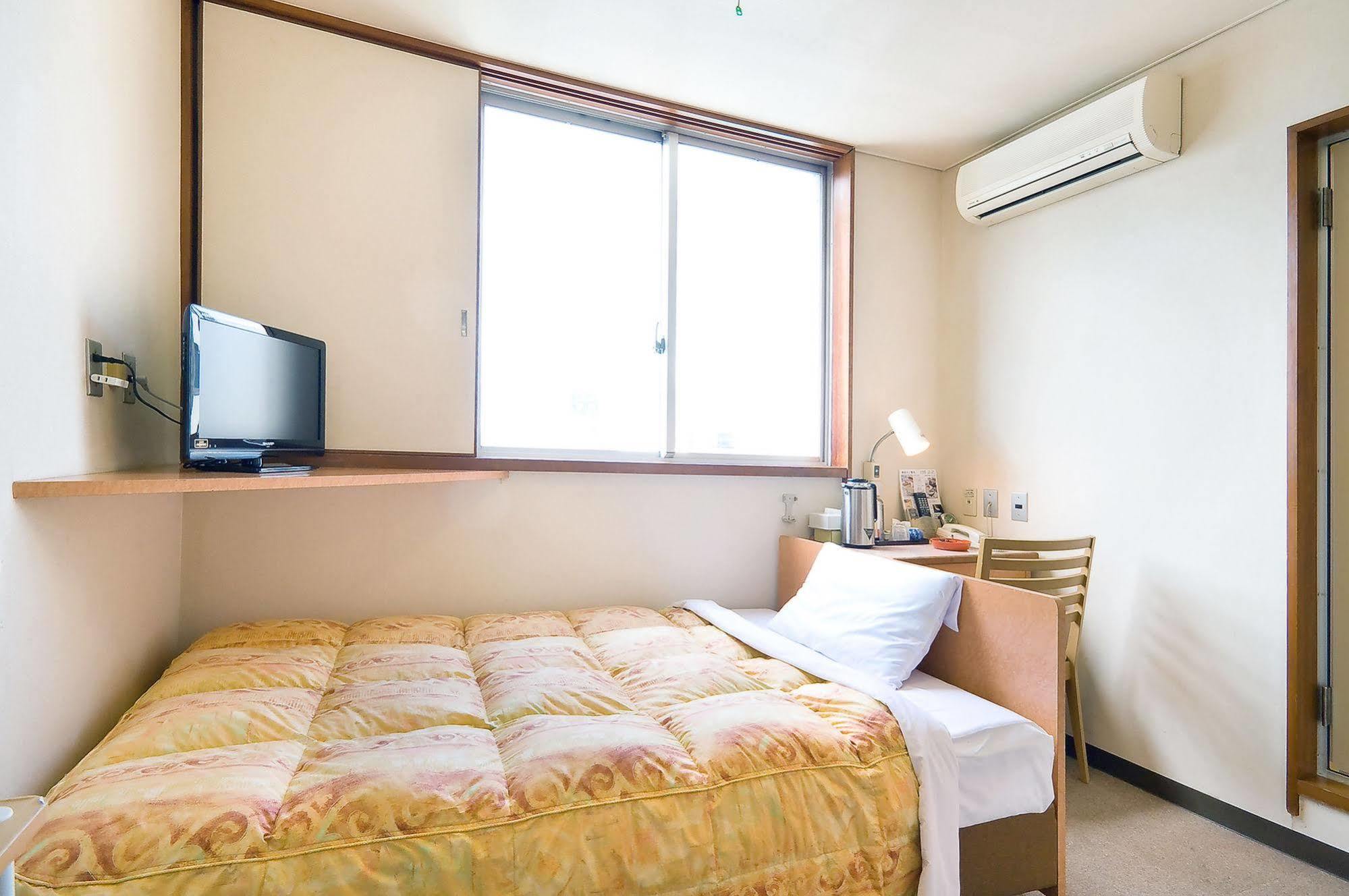 Hotel Kikusui Imabari Railway Station Kültér fotó