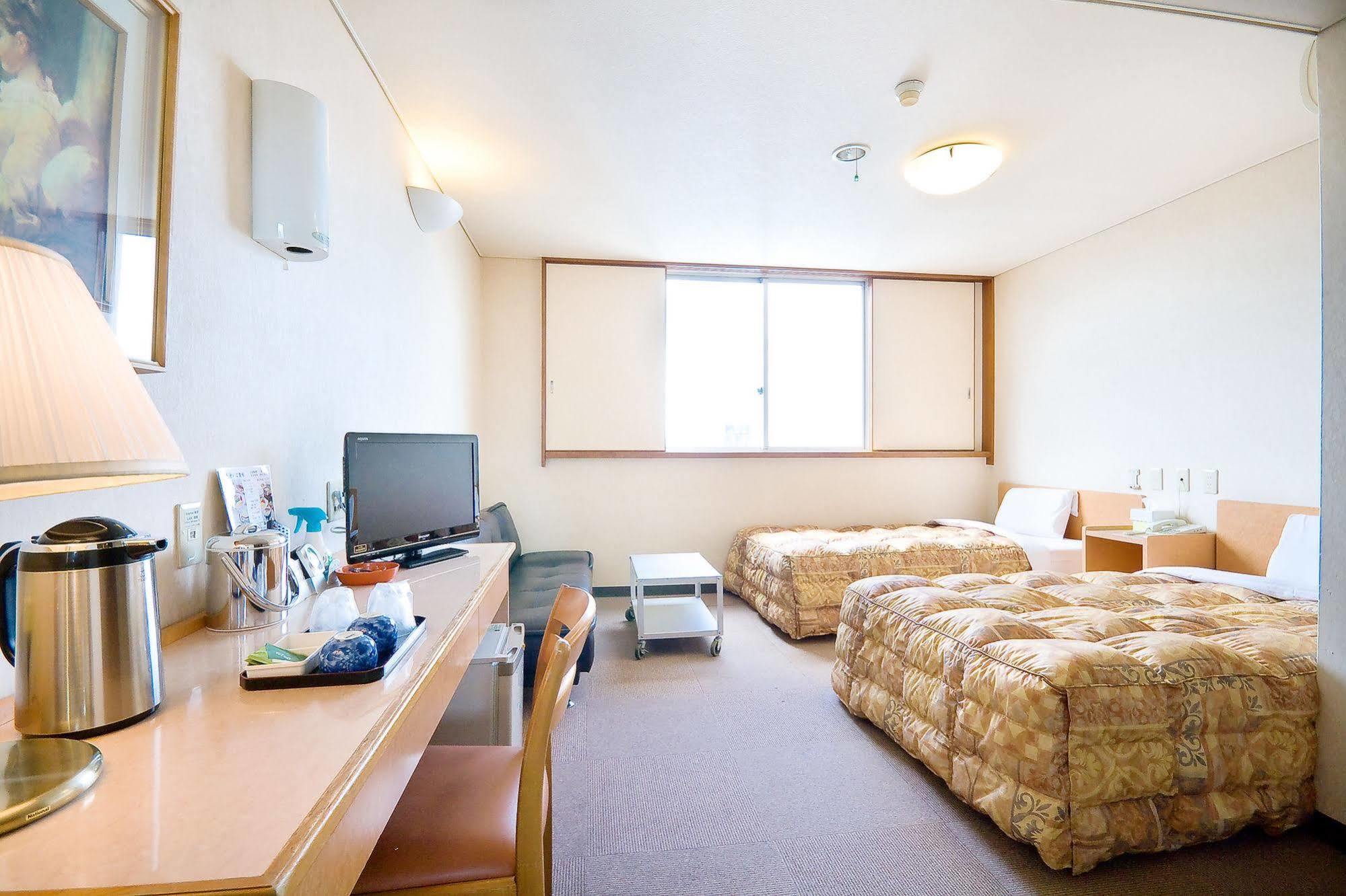 Hotel Kikusui Imabari Railway Station Kültér fotó